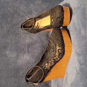 Wedge heels Size 7